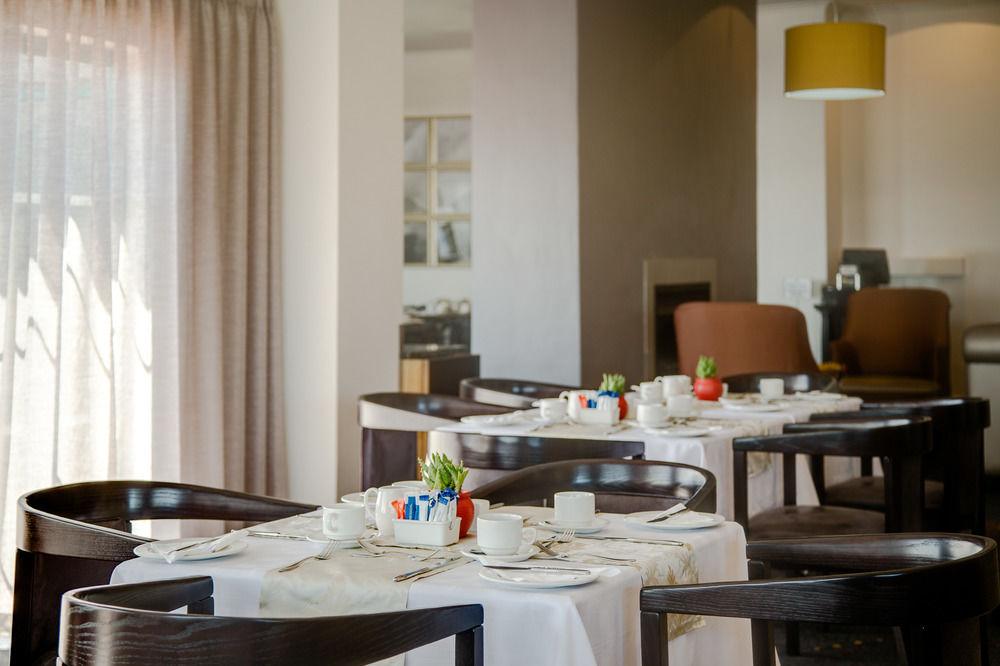 Protea Hotel By Marriott Cape Town Tyger Valley Bellville Buitenkant foto