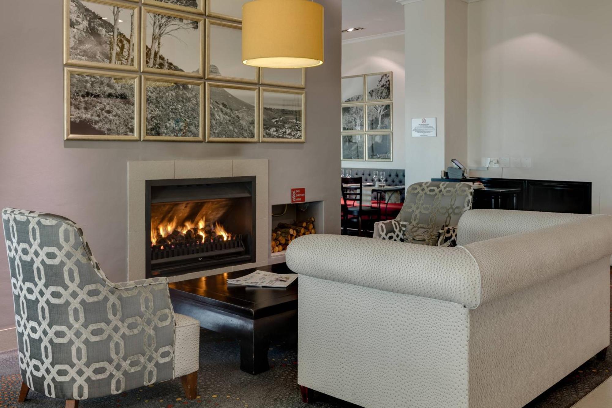 Protea Hotel By Marriott Cape Town Tyger Valley Bellville Buitenkant foto
